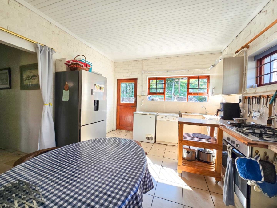 4 Bedroom Property for Sale in Stilbaai Oos Western Cape